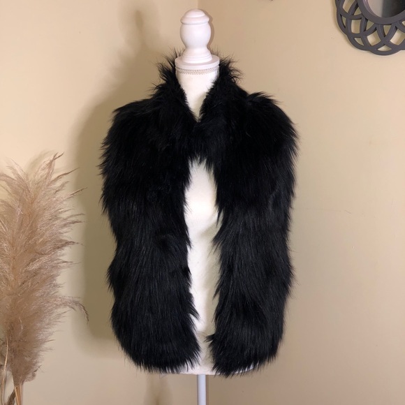 {Cavalini} Black Fur Vest - Picture 1 of 6